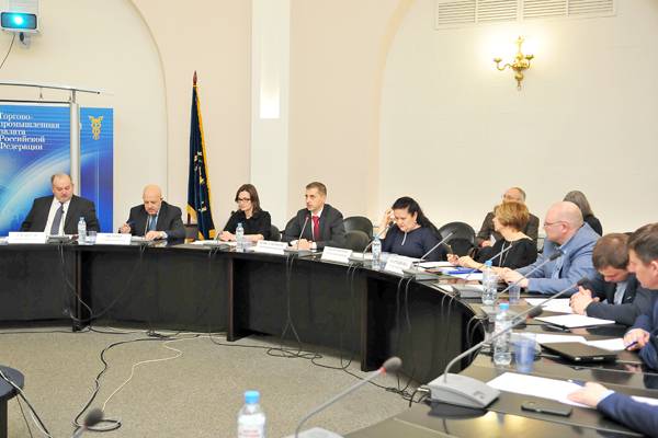Представители СОЭКС обсудили с экспертами подходы к ведению статистики внешней торговли России и проект профстандарта специалиста по ВЭД